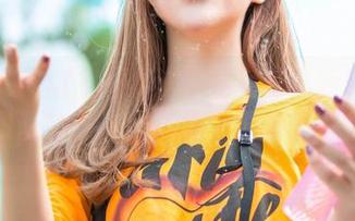 AISS爱丝(钻石版) – 私房写真新宠：陈雅漫的女友，真是个迷人的存在