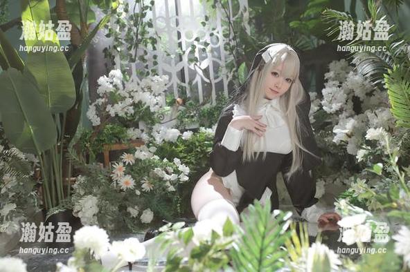 在日常中找到不平凡：Asagiriai的定制常服自拍，真香！