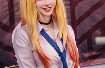 想看MissWarmJ穿体操服？这免费图包让你一次看个够！