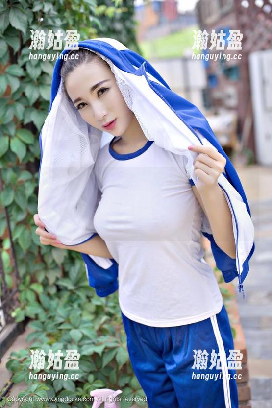 QingDouKe青豆客 - 杨上萱的美图，真真儿把俏皮女神的气息演绎得淋漓尽致，太好看！要人命！
