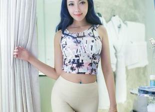TuiGirl推女郎 – 何何夕的户外精选：让人想起初夏的懵懂