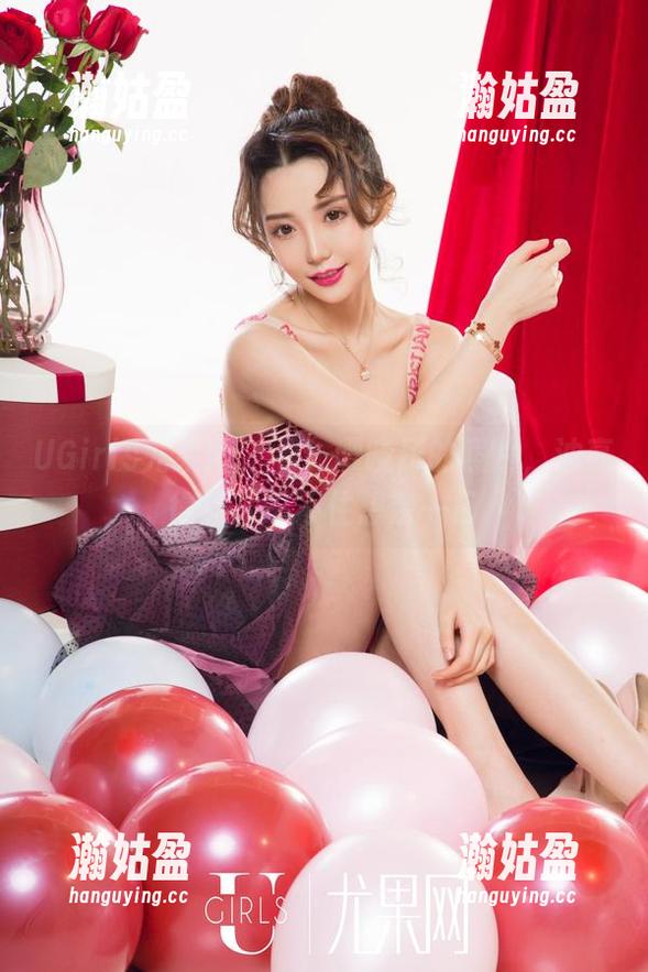UGirls尤果网 - 看！谭晓彤的照片，油亮得让人忍不住想亲一口
