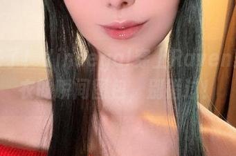 福利来了！Vinnegal穿上Raven乳胶内衣的瞬间图包，别错过！