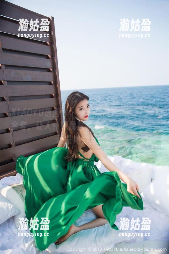 XIAOYU语画界 - 看杨晨晨Yome的婚纱全套，让人怀疑我是真心喜欢她的照片，还是她的幽默！