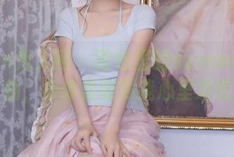 Xiuren秀人网 – 图包里的summer宝宝瑜伽，身体柔韧到我心里发慌？