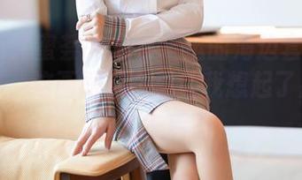 YouMi尤蜜荟 – 是小逗逗的海边套图合集：哎呀，这画面怎么总让我想起了那个酷暑的午后？