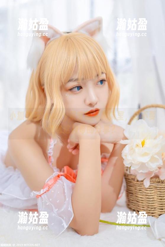 小狐狸在lovely呆玄的写真集里，要不要瞧瞧这神奇的分享？