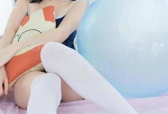 随便找找nagesa魔物喵的乳牛图片，给我的视觉来点冲击