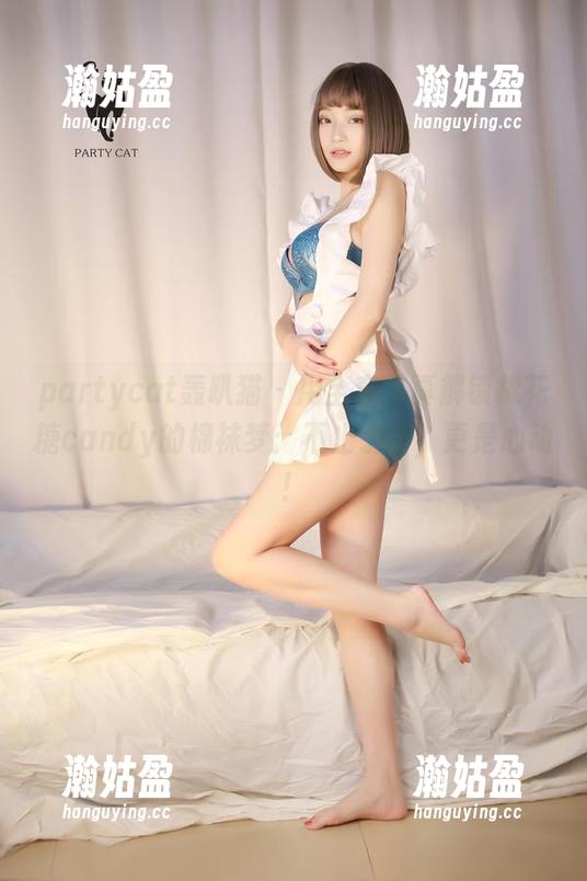 partycat轰趴猫 - 用全套写真解锁棉花糖candy的棉袜梦：不止于甜，更是心动！