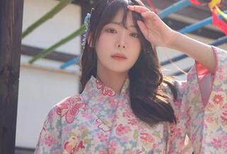 看完wuyo(우요)的礼服作品，我感受到了前所未有的自信，准备去拯救世界了！