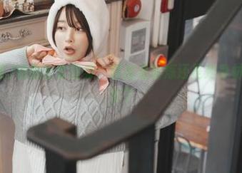 いくみ(育美)瑜伽全套图集：到底是锻炼还是秀身材，真让人想多了