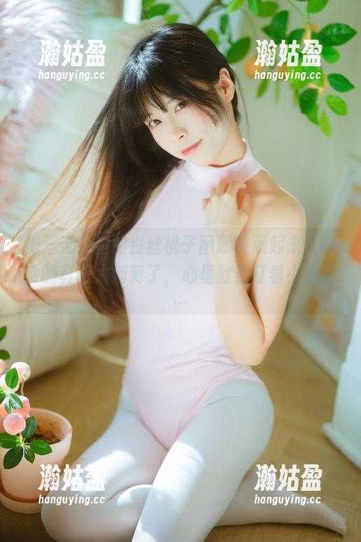 三无人型 把三无人型的白丝桃子图册收藏起来,免费的真是太划算了,心里默默打着小算盘…