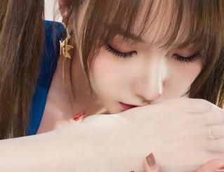 丽柜 – 文静的甜心合集：藏着不为人知的俏皮瞬间