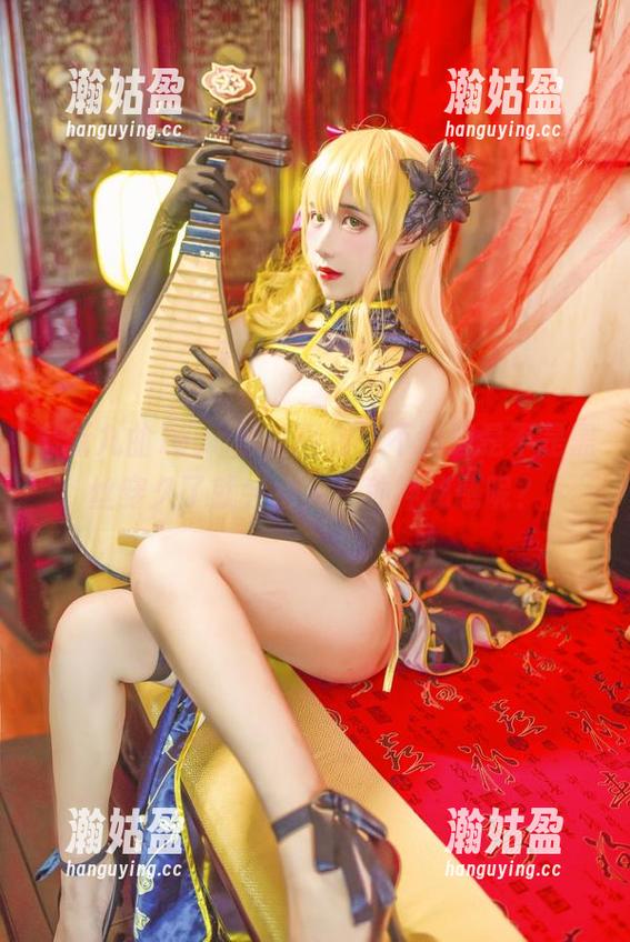 最新九曲Jean黑丝图包，不知道是不是黑丝穿久了就会给人一种神秘感呢？