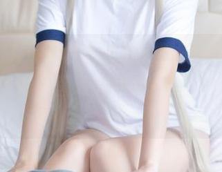 呃，二佐Nisa和她的吊带原图，怎么藏着这样的色彩？图包似乎也特别……有意思？