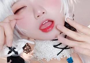看！伊喵_Master的私拍，法芙娜和四叶草剧场的瘾！