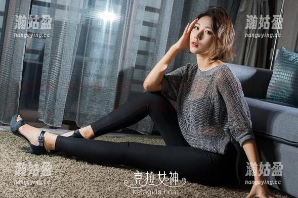 克拉女神-汤怡 克拉女神 - 在线发现!汤怡白色写真,简直是‘白’得让人心痒痒,资源不错哦!