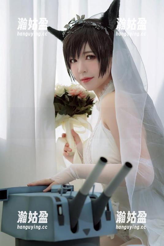 半半子 半半子+贞德·达尔克:这全套作品真是神秘兮兮,让人好奇!