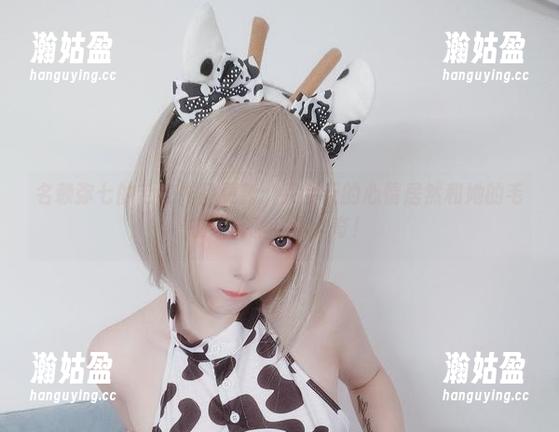 名赖弥七的毛衣作品更新：我今天的心情居然和她的毛衣一样暖，真神奇！