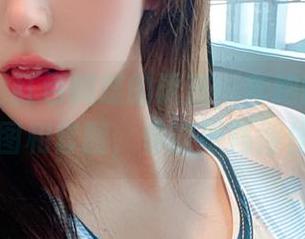 微密圈 – 红色蝴蝶的诱惑，奔跑的晶骡子的原图和套图，你能抵挡得住吗？