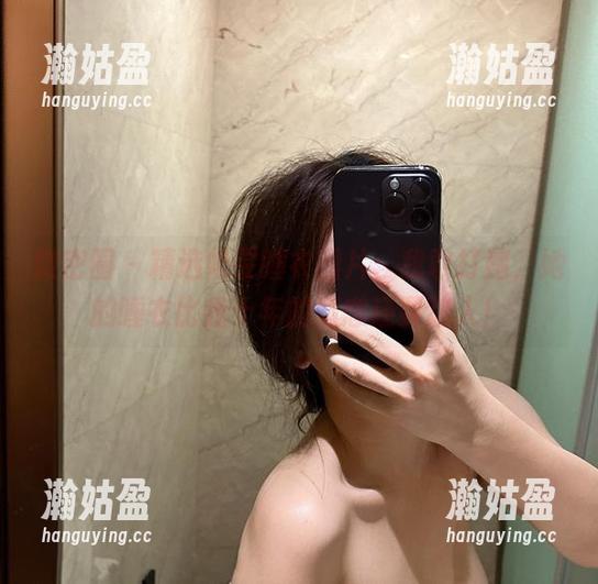 微密圈 - 精选奶雯睡衣图片：我敢打赌，她的睡衣比我十年的暗恋还要迷人！