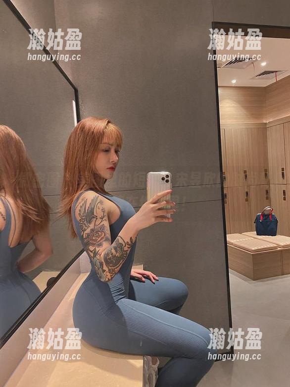宋昱欣 微密圈 - 美图里的短裙,宋昱欣的时尚秘籍藏在细节里!