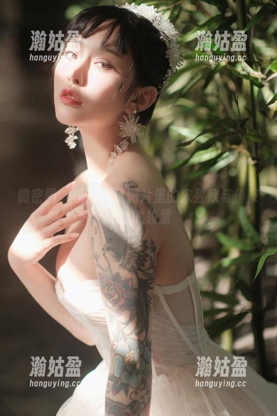 微密圈 - 瞧！精选图片里的宋昱欣与俏皮蕾丝的较量