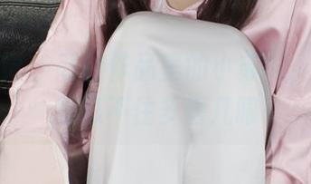 小众视觉 – 高清作品里的小苏菲，内衣让我忍不住多看几眼
