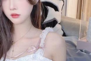 小小奶瓶儿最新爆款图册：丝带女友的魅力让人忍不住想收藏！