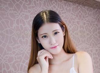 尤物馆 – 福利不怕晚，来看看王闵多制服原图的魅力！