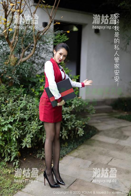尤蜜荟 - 女王白茹雪Abby带来的不只是美图，还有壁纸的诱惑