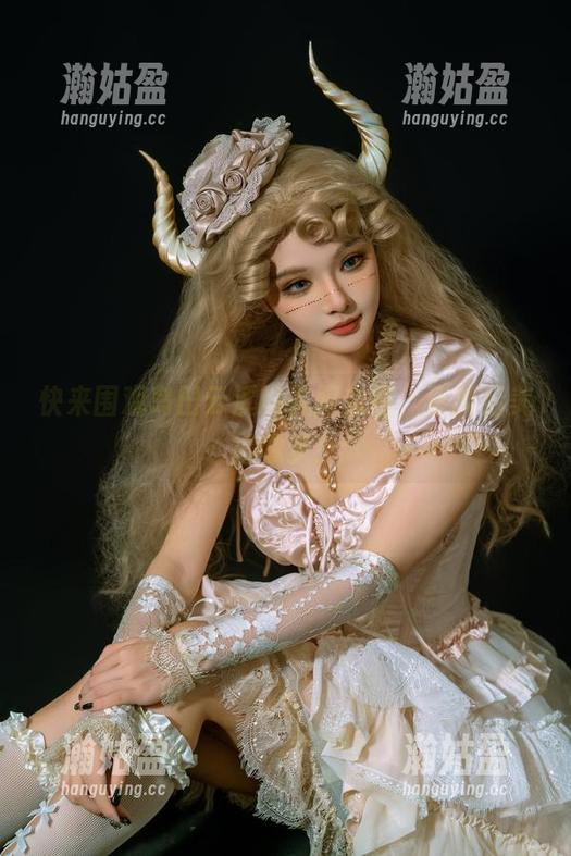 岛田云溪 快来围观岛田云溪的礼服套图,更新后美得像梦!