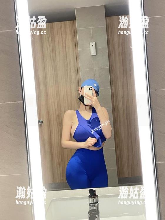 微密圈 - 当左公子666遇上黑白私拍，真是风格与气质的完美交融！