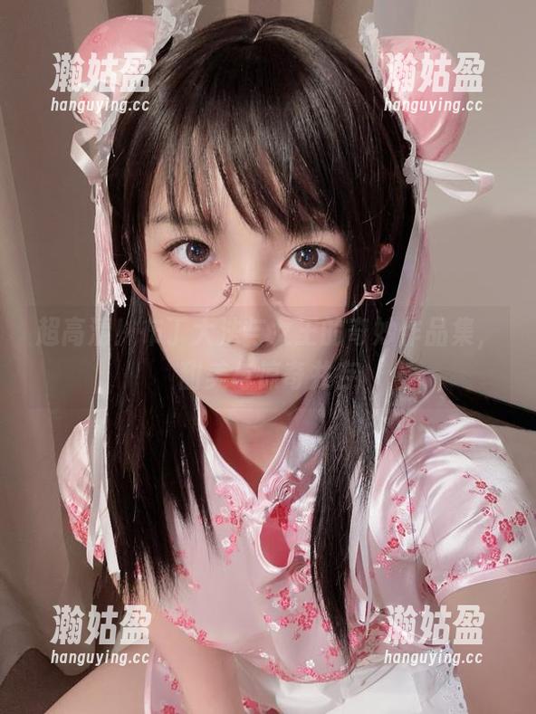 布丁大法 超高清!布丁大法与女王的奇妙作品集,甜美与惊奇并存