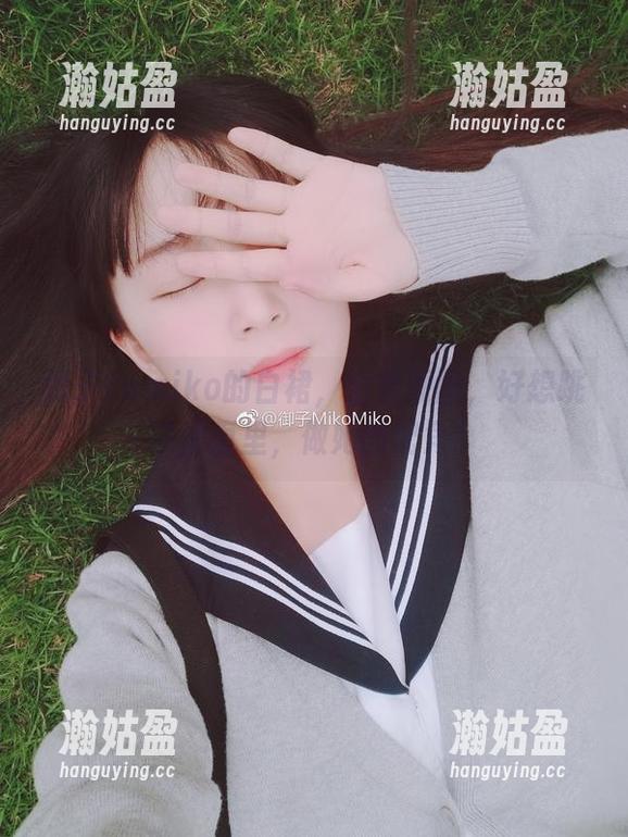 御子Yumiko的白裙，全套原图，好想跳进画面里，做她的配角！