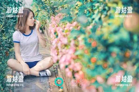 推女神 - 施忆佳Kitty酱的高清奶牛，真是视觉上的草原之旅