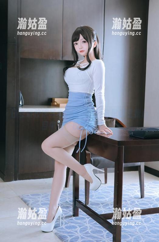 日奈娇校服写真大放送：图包里都是我心目中的‘校园女神’！