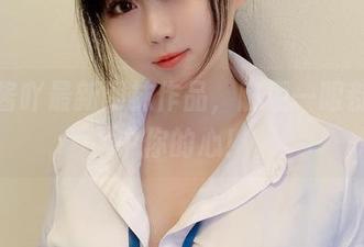 是依酱吖最新网袜作品，随便一眼都能戳中你的心！