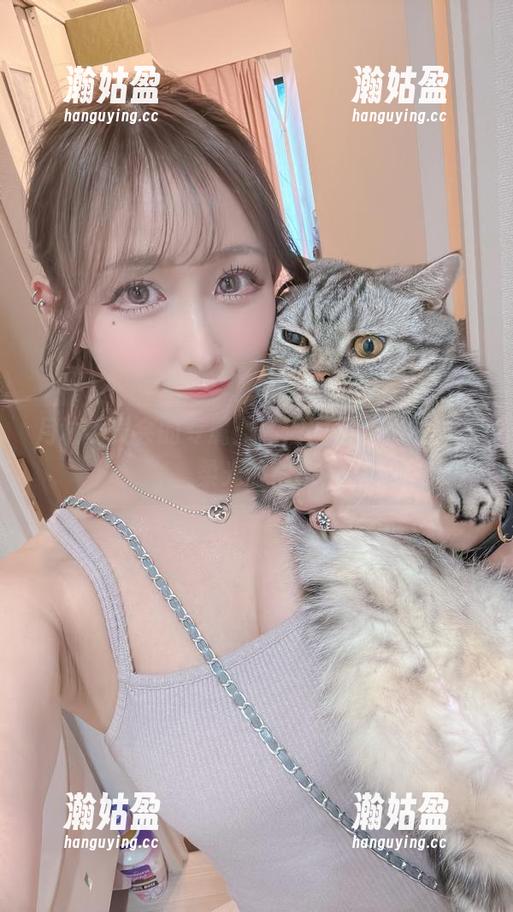 月城委员会 月城委员会的专属:高清图集,心中那抹柔光的缱绻