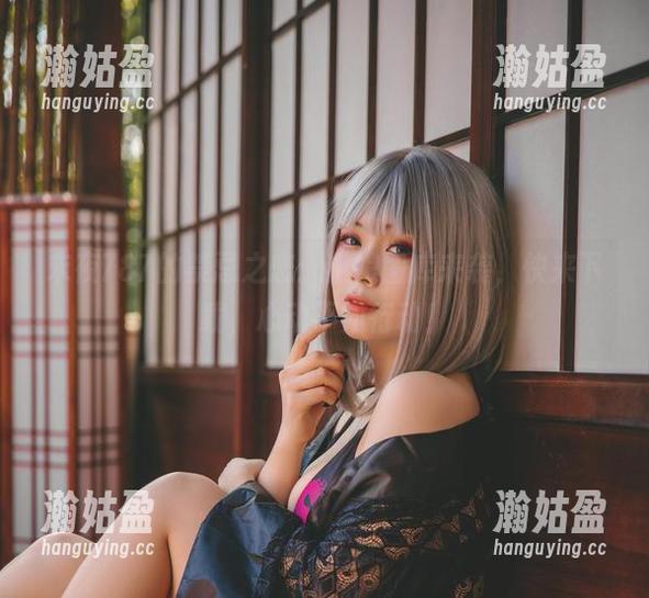 末夜787的禁忌之恋：猫娘图库来袭，快来下载，心动不如行动！