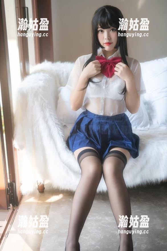 在光下漫游——杏子夫人燃烧的天诚泳装图集资源，简直是夏天的味道啊！