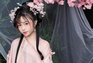 爆机少女喵小吉的死库水写真在线，突然觉得自己也想当个水中精灵…