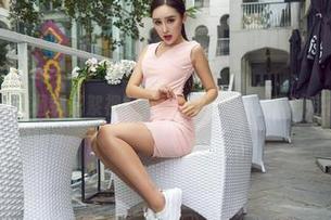 爱丝 – 何冉的捆绑花絮视频，全套原图——我到底在看什么？