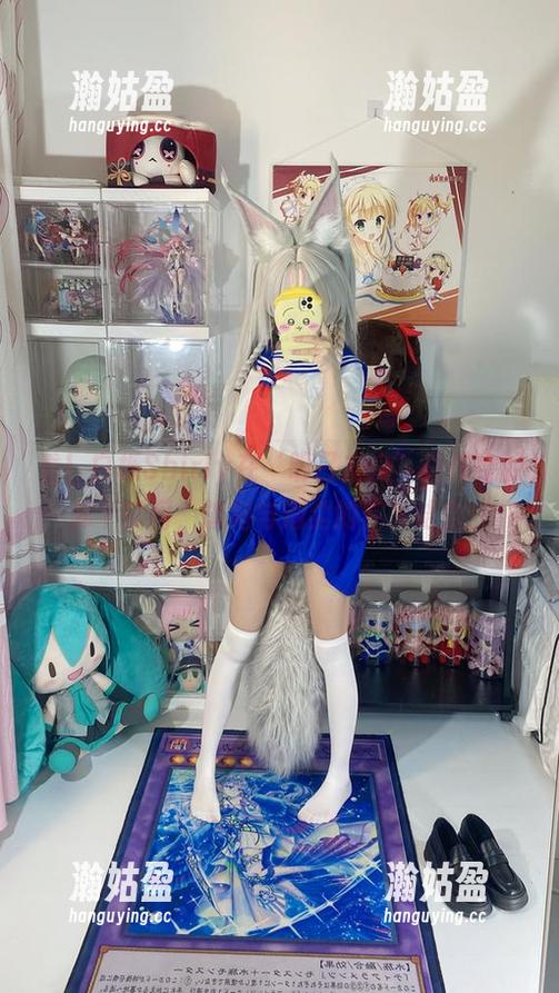 白栎Shirly 看!白栎Shirly在‘明日方舟’里转身的那个瞬间,旗袍与烟尘的完美结合!