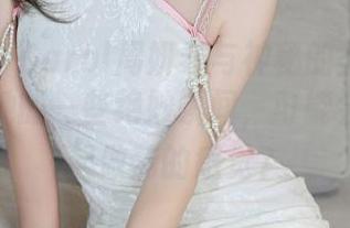 秀人网 – Carol周妍希与神秘的圣诞图集更新：她的一些绝妙瞬间，可能会让你想起做梦的感觉？