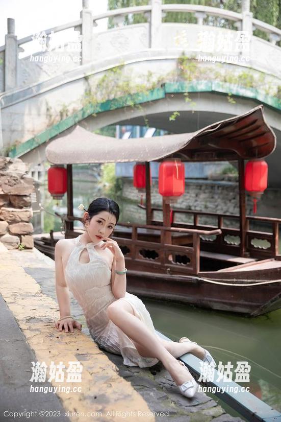 秀人网-于诺诺ise 秀人网 - 职场风采满分,来看看于诺诺ise的职业装美图吧!
