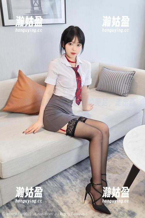 秀人网 - 资源分享：白甜的美足，走出画框的真实感
