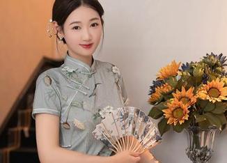 秀人网 – 精选作品穿越屏幕，程程程姐姐的魅力让我停不下来！