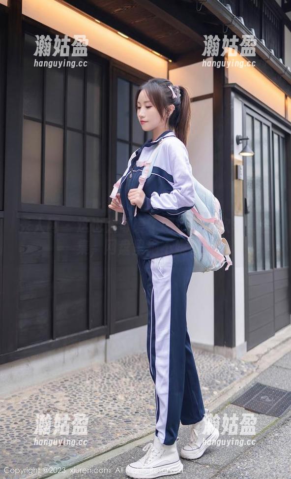 秀人网 - 这也太可爱了吧？许嘉欣写真合集，网盘里绝不嫌多！