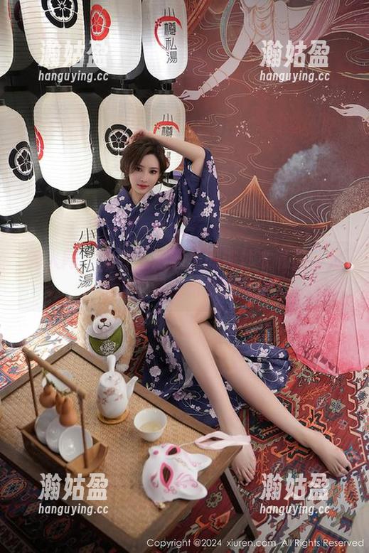 秀人网 - 为什么顾楚楚的连体衣私房让我脑海中飘过很多画面？